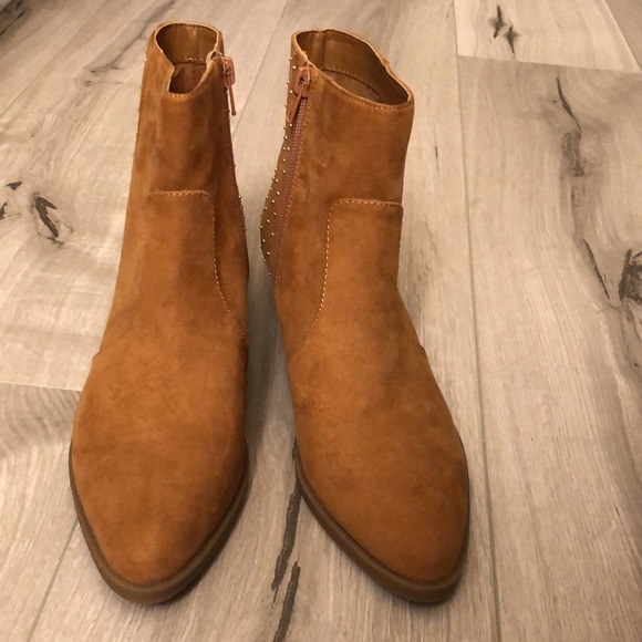 NEW Guess booties - Picture 12 of 13